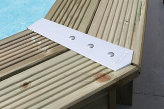 Caratteristiche della piscina in legno fuori terra da giardino Ocean 580 Liner sabbia: protezioni angolari del bordo in PVC