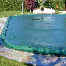 Copertura invernale con fascette senza tubolari per piscina a forma libera - 210 g/mq